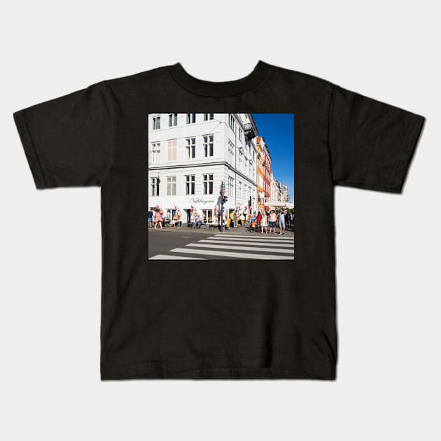 Copenhagen Kids T-Shirt by ansaharju